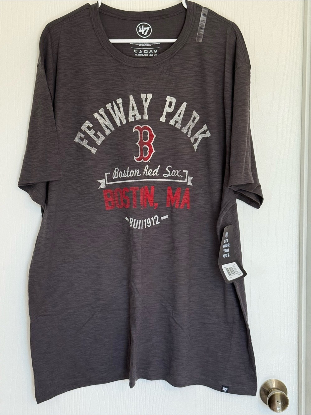 47 Boston Red Sox Fenway Park Graphic Tee - Charcoal with Red & White Logo, NWT